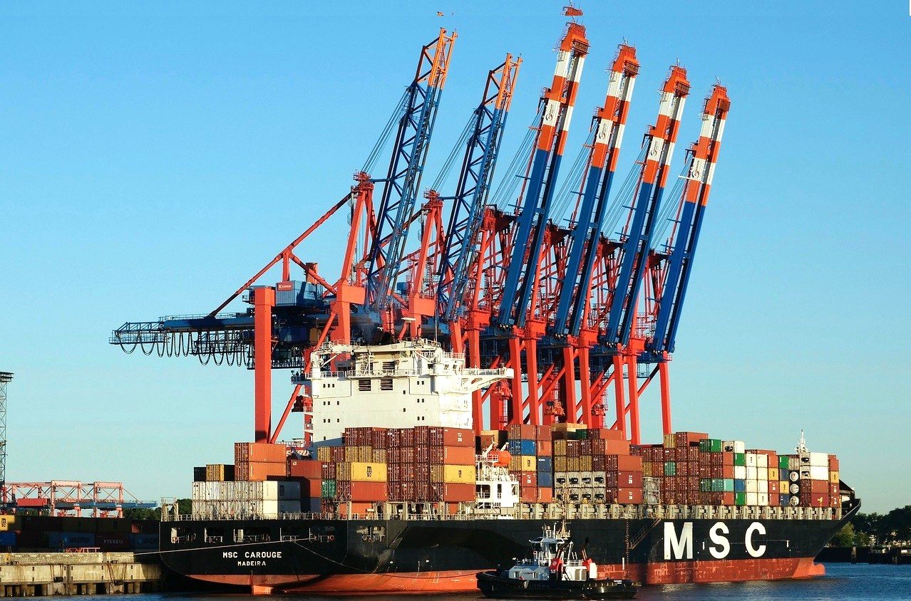 Container terminal and cargo vessel at Karachi Port